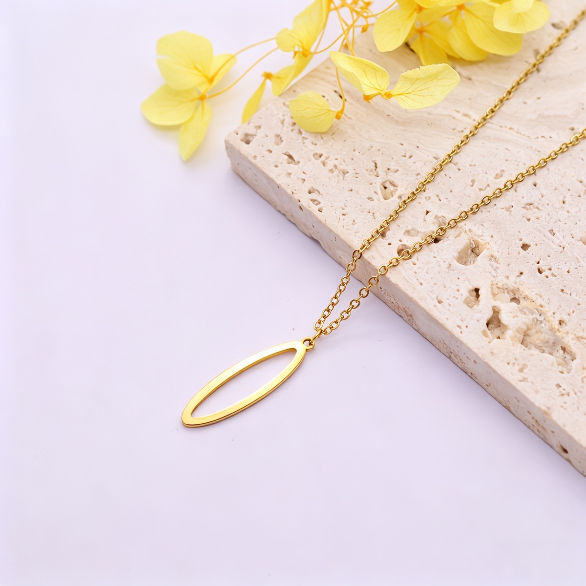 Women's Minimalist Hollow Oval Geometric Pendant Necklace
